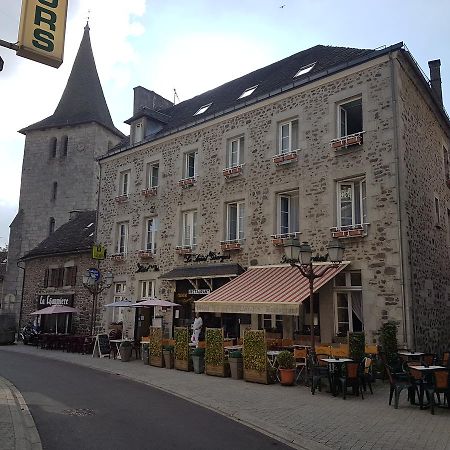 Hotel Le Saint Georges Riom-ès-Montagne المظهر الخارجي الصورة