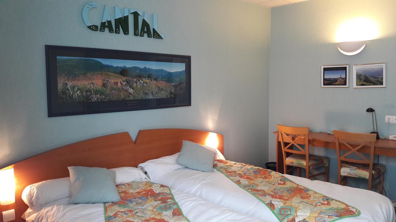 Hotel Le Saint Georges Riom-ès-Montagne المظهر الخارجي الصورة