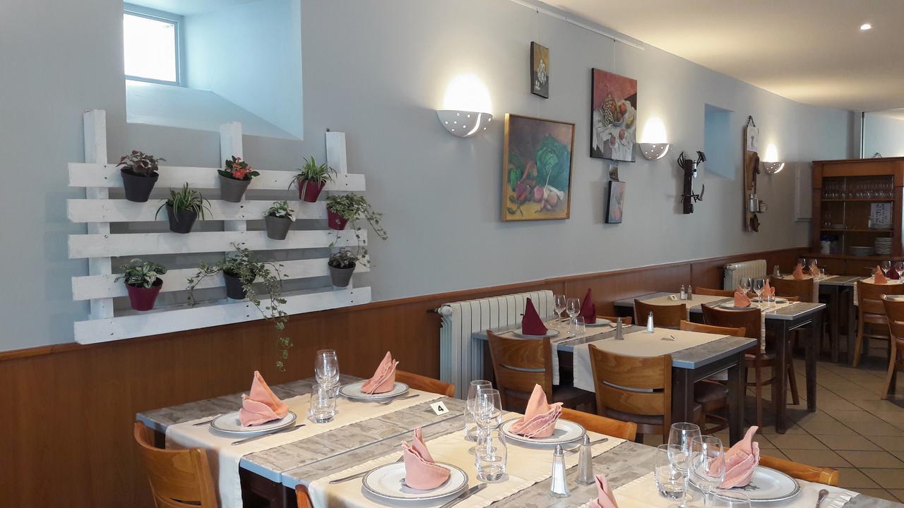 Hotel Le Saint Georges Riom-ès-Montagne المظهر الخارجي الصورة